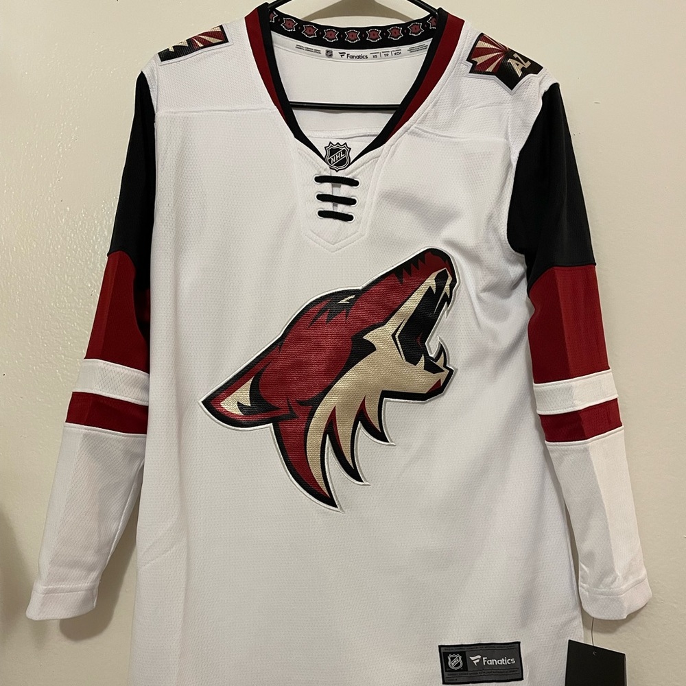 Fanatics NHL Arizona Coyotes Women’s Breakaway Hockey Jersey Size Extra Small